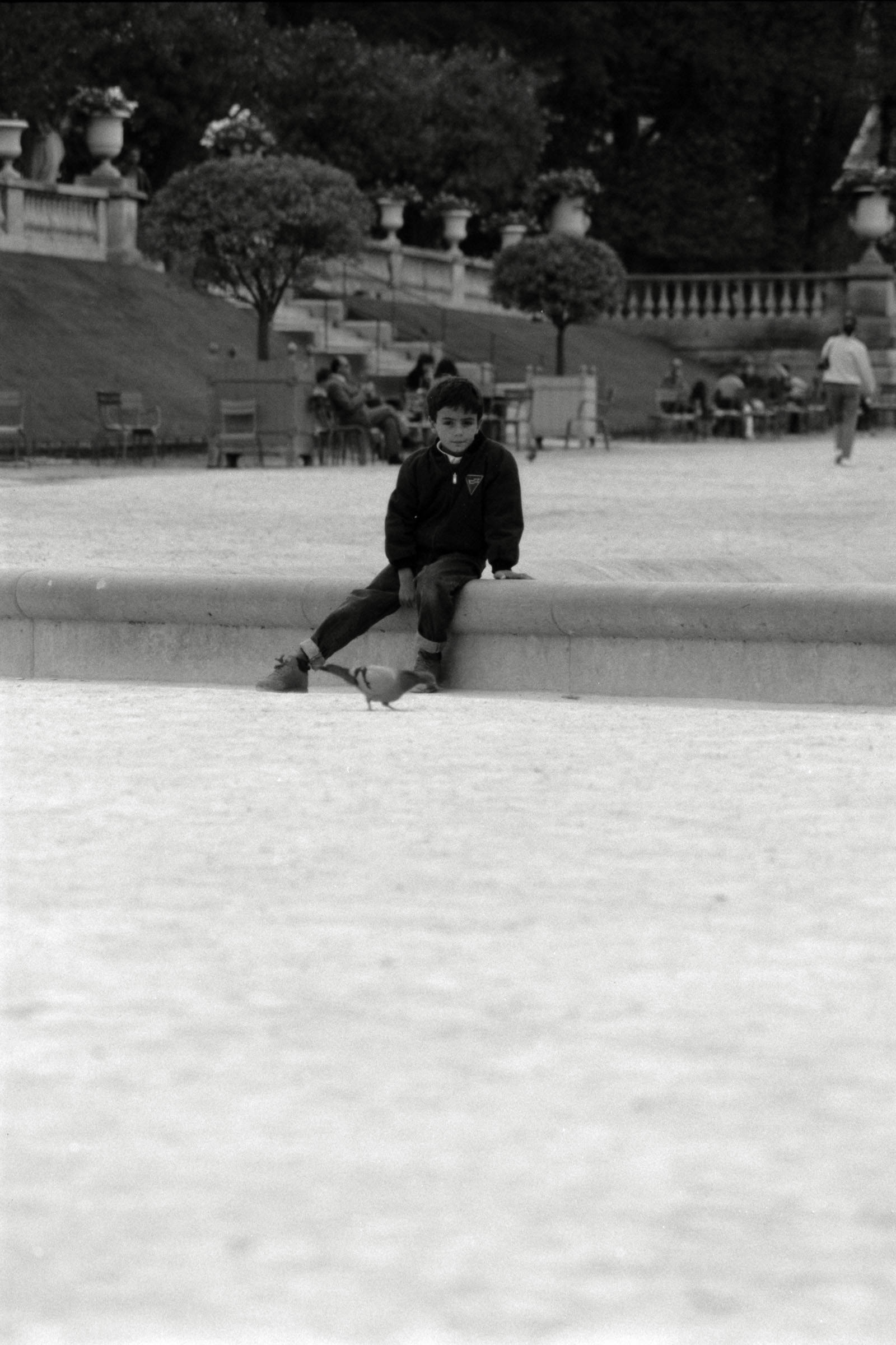 AHP F1990 09 003 sc250506 img14 NLP